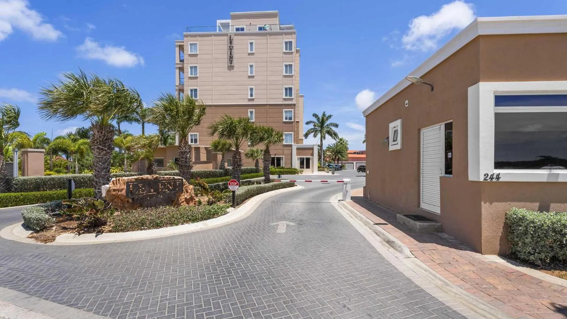 Eagle Beach - Palm By The Sea 2Br Condo - Lv207 Palm Beach